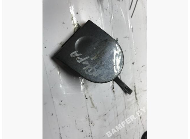 Заглушка (решетка) в бампер задний к Opel Zafira, 2004г.