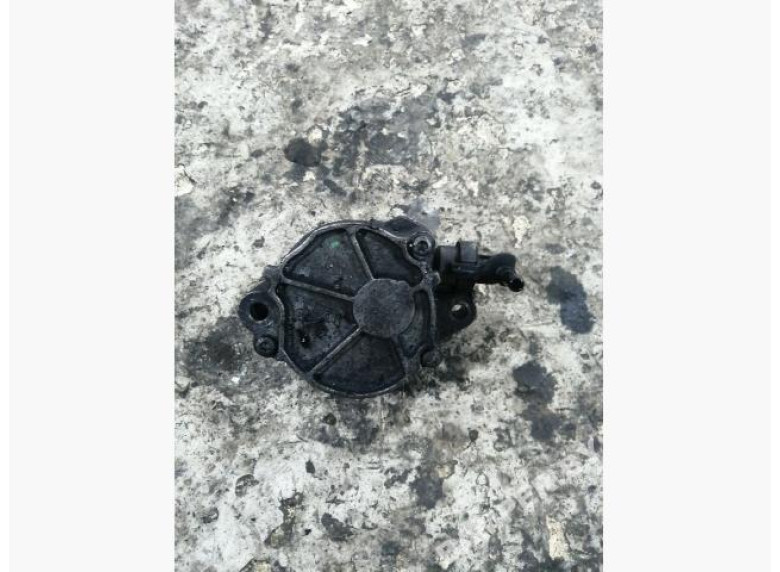 Насос вакуумный к Citroen Berlingo, 2006г.