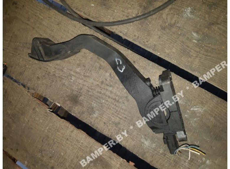 Педаль газа к Peugeot 307