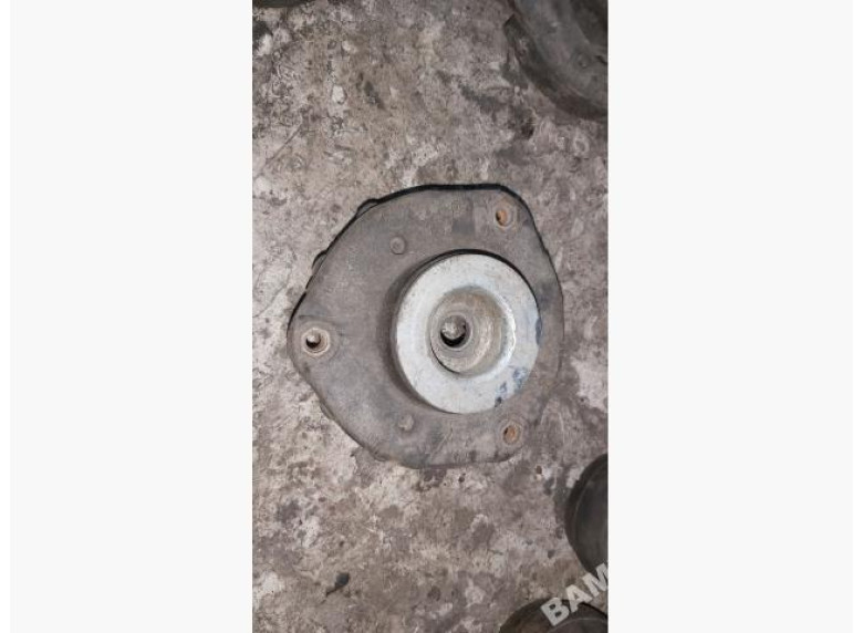 Опора амортизатора верхняя (чашка) к Volkswagen Golf, 2001г.