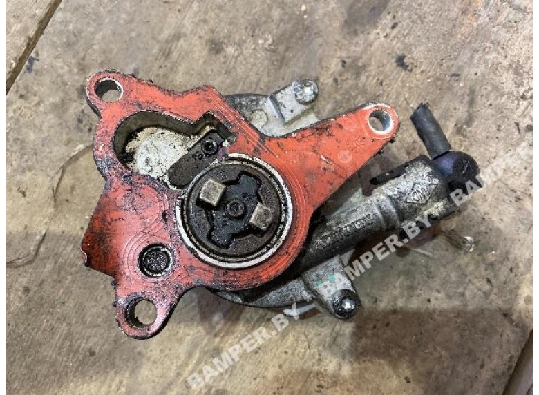 Насос вакуумный к Renault Trafic