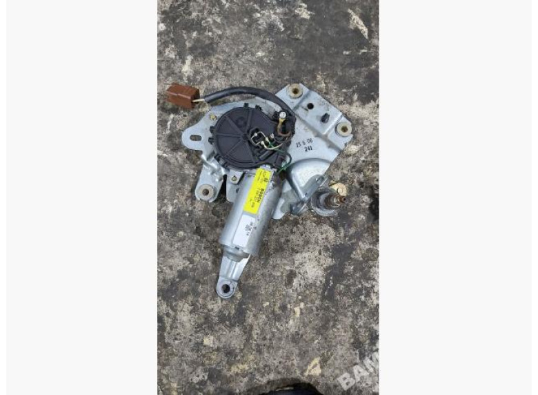 Моторчик заднего стеклоочистителя (дворника) к Citroen Berlingo, 2006г.