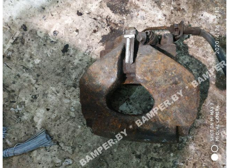 Суппорт передний левый к Volkswagen Transporter, 2005г.