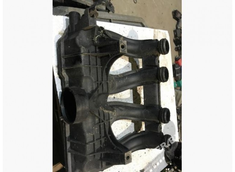 Коллектор впускной к Peugeot Partner