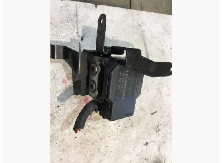 Блок ABS к Hyundai Tucson, 2005г.