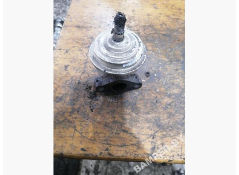 Клапан EGR к Volkswagen Passat, 1999г.