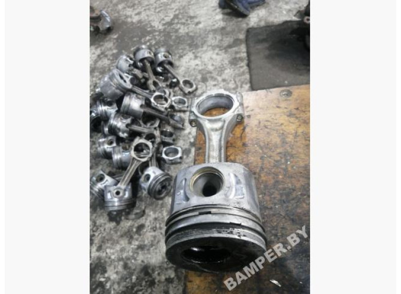 Поршень к Volkswagen Golf, 2003г.