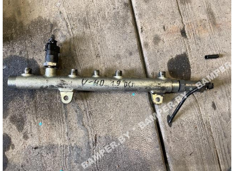 Топливная рампа к Volvo V40