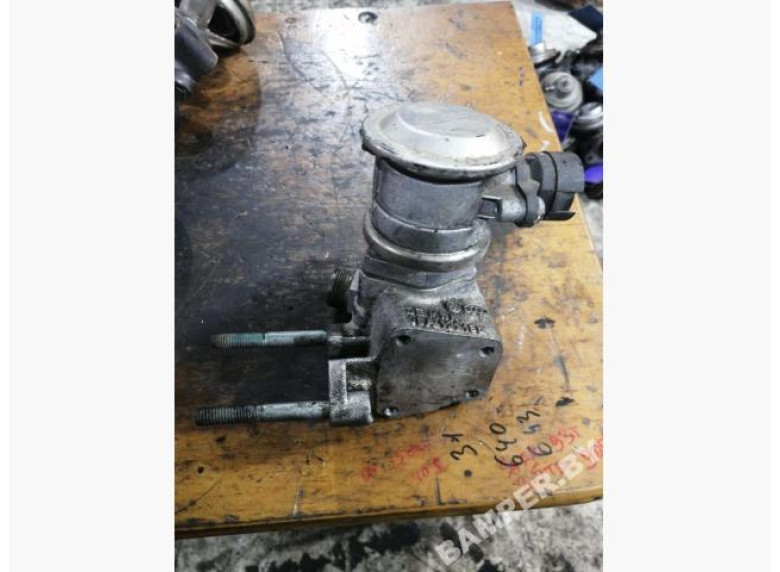 Клапан EGR к Volkswagen Golf, 2000г.