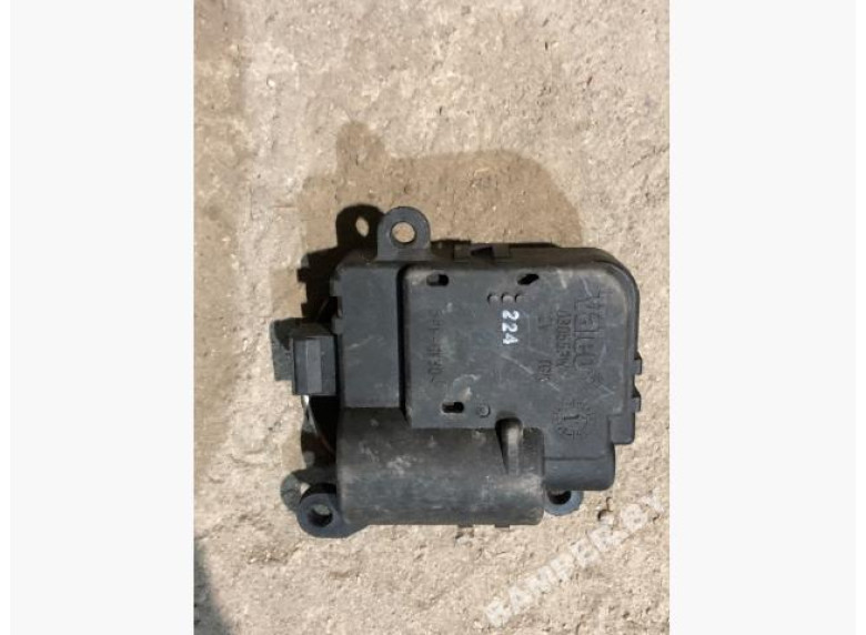 Моторчик заслонки печки к Citroen Berlingo, 2002г.