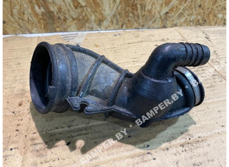 Патрубок воздушного фильтра к Opel Astra, 2001г.