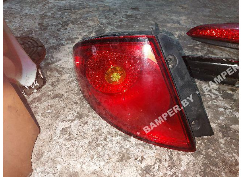 Фонарь задний левый к Seat Toledo