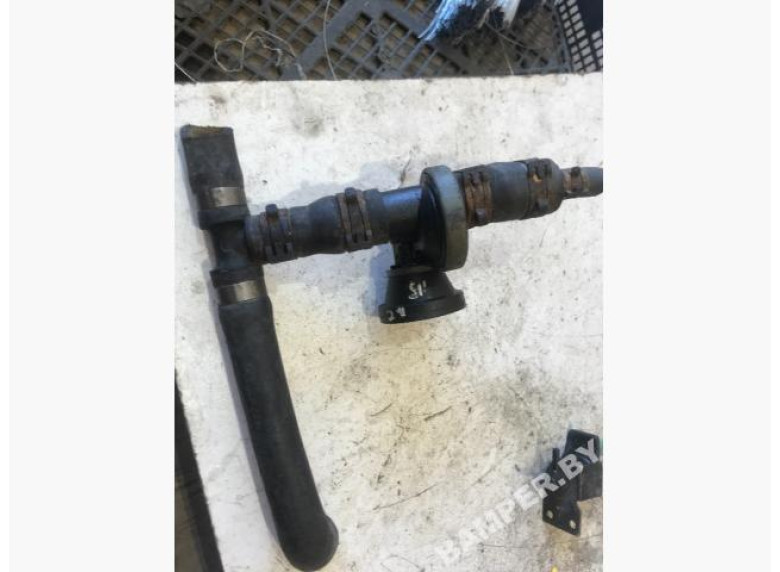 Кран отопителя (печки) к Volkswagen Passat, 2002г.