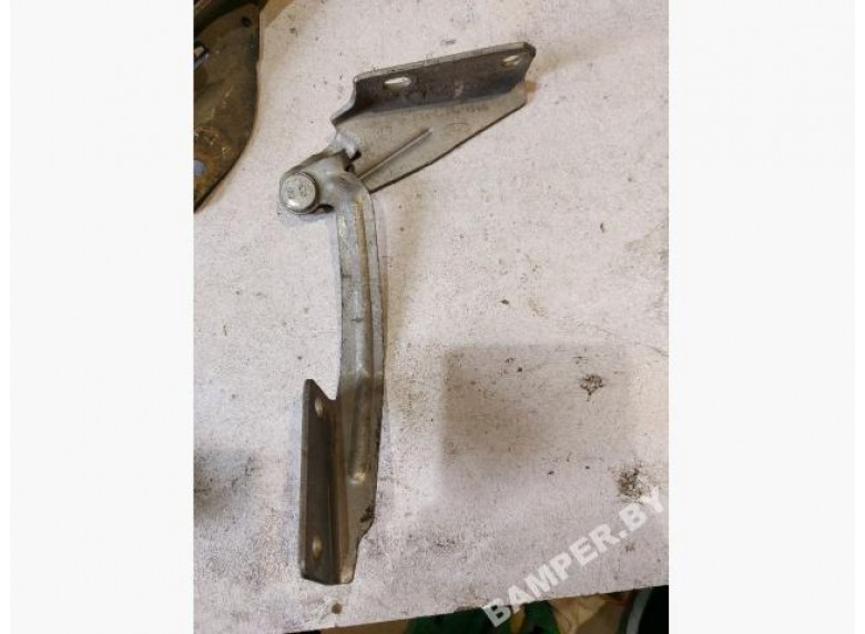 Петля капота правая к Ford Focus