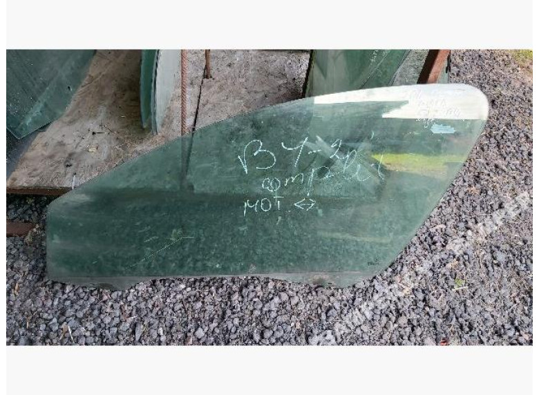 Стекло двери передней левой к Peugeot 206, 2004г.