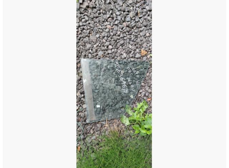 Форточка задняя левая к Hyundai Sonata