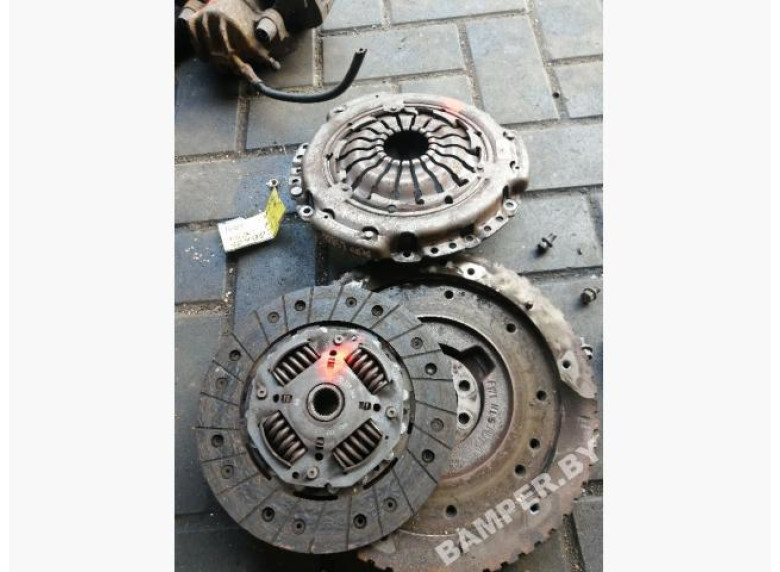 Комплект сцепления к Renault Kangoo, 2010г.