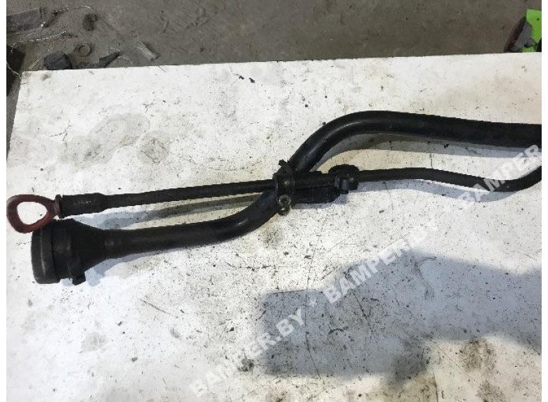 Маслозаливная горловина к Mercedes Vito, 1998г.