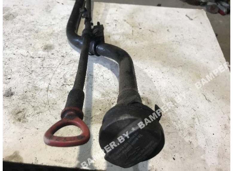 Маслозаливная горловина к Mercedes Vito, 1998г.