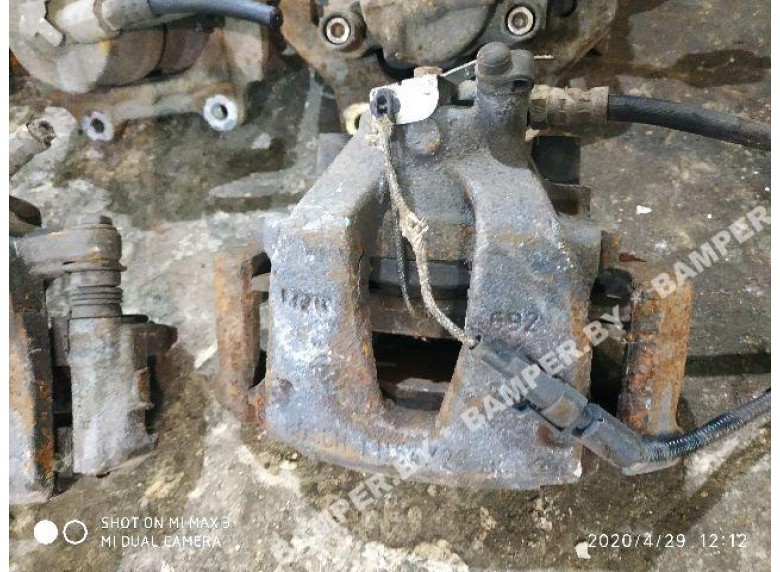 Суппорт передний левый к Alfa Romeo 156