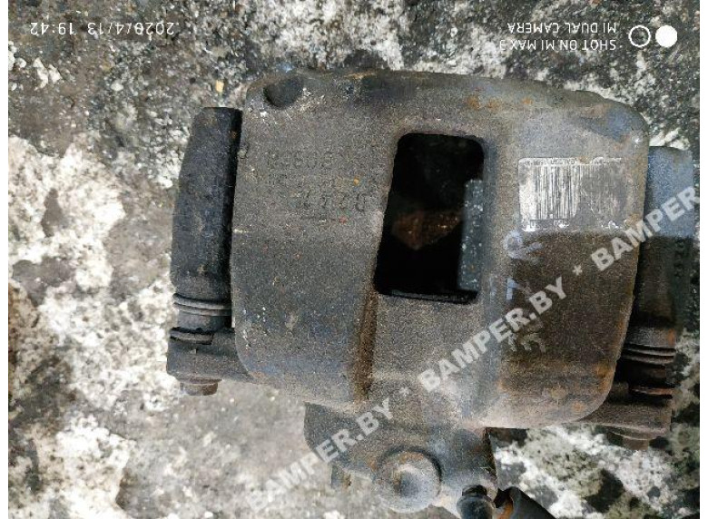 Суппорт передний правый к Peugeot 307, 2007г.