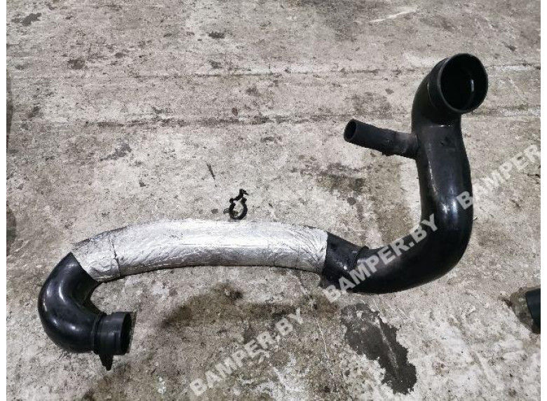 Патрубок интеркулера к Peugeot 607, 2000г.