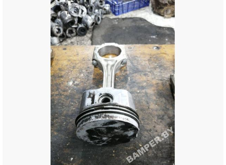 Поршень к Volkswagen Passat, 1999г.