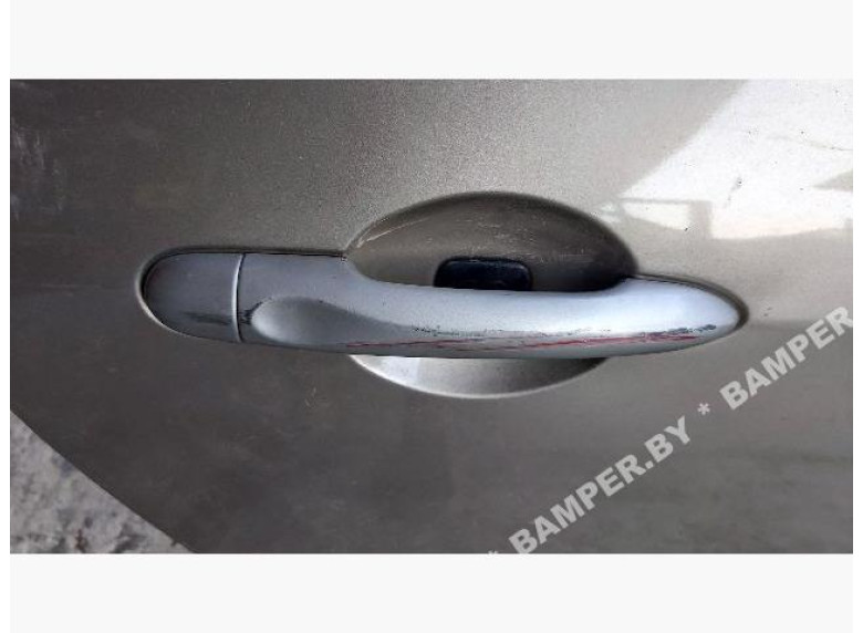 Ручка наружная задняя правая к Renault Scenic, 2010г.