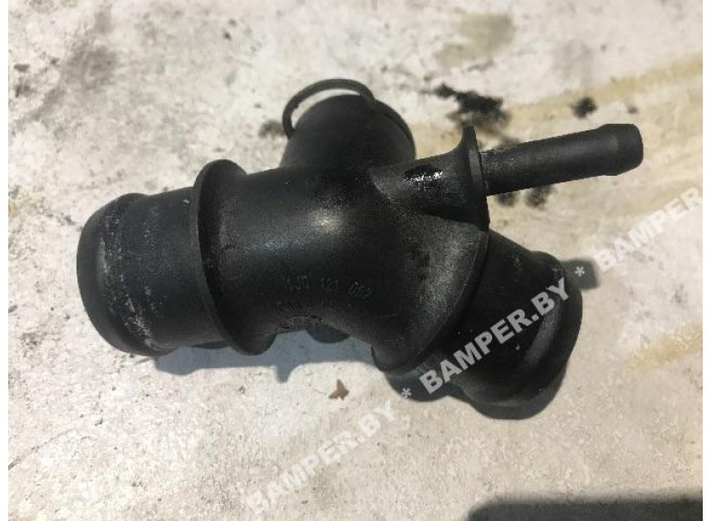 Фланец (тройник) системы охлаждения к Audi A3