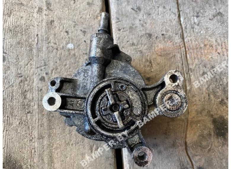 Насос вакуумный к Peugeot 407