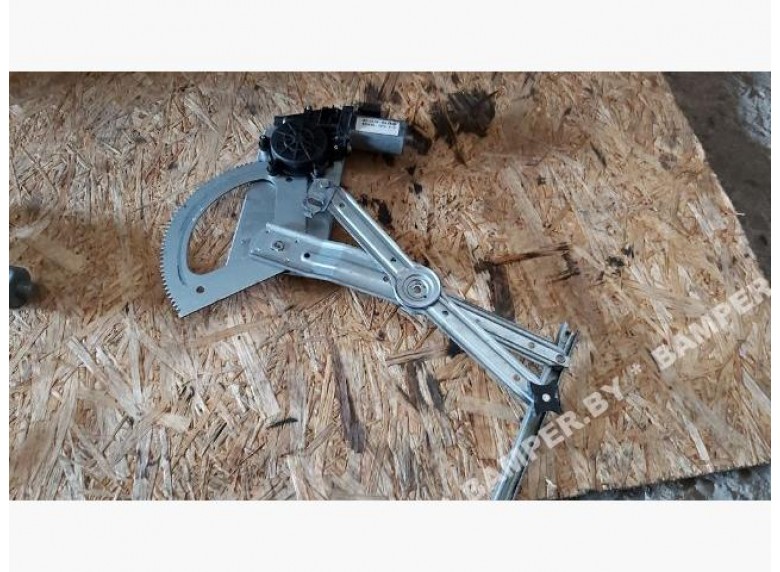 Стеклоподъемник электрический передний правый к Mercedes ML W163