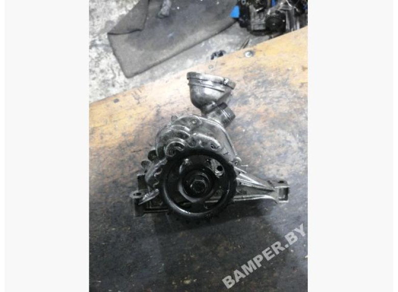 Насос масляный к Mercedes C W202, 1997г.