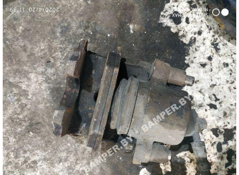 Суппорт передний правый к Volkswagen Golf, 1999г.