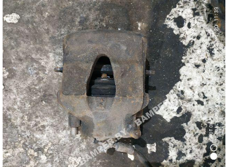 Суппорт передний правый к Volkswagen Golf, 1999г.