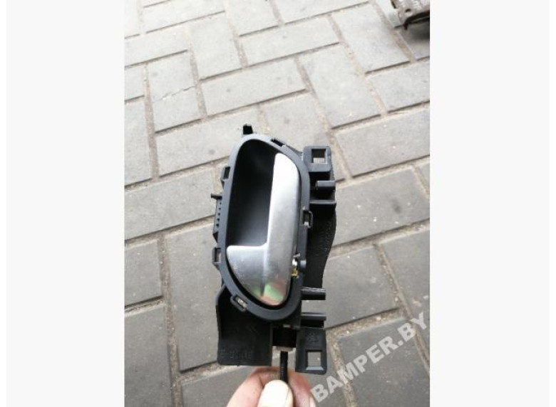 Ручка внутренняя передняя левая к Citroen C5, 2010г.