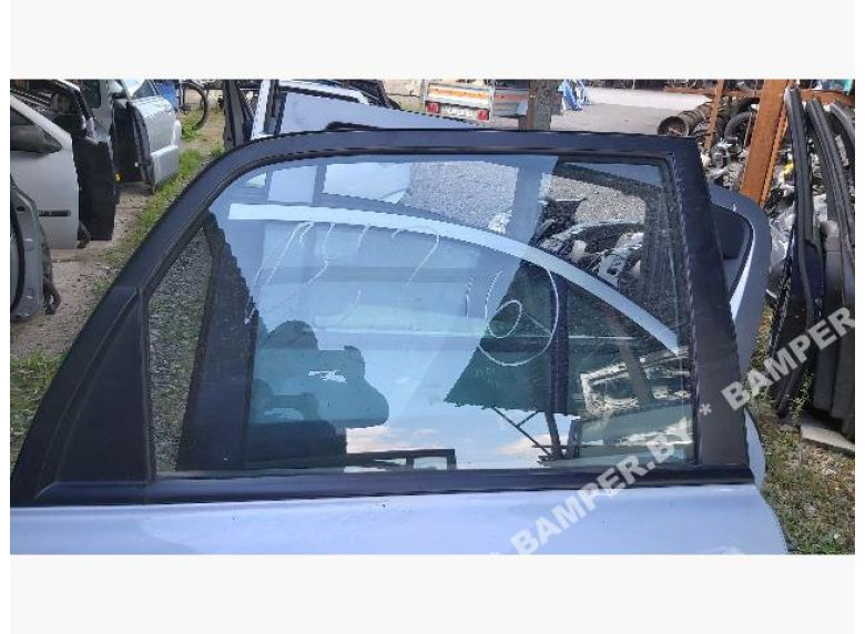 Стекло двери задней правой к Kia Sportage, 2004г.