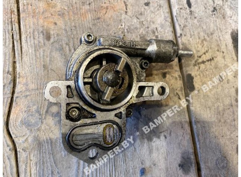 Насос вакуумный к Peugeot Partner