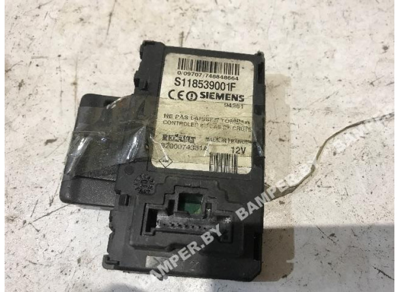 Блок считывания ключ-карты к Renault Megane, 2004г.