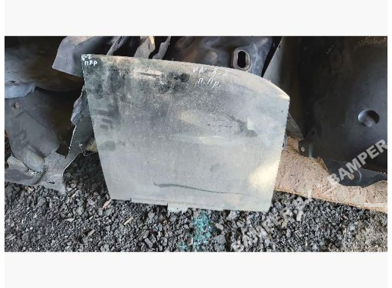 Стекло двери передней правой к Volkswagen Passat, 1985г.