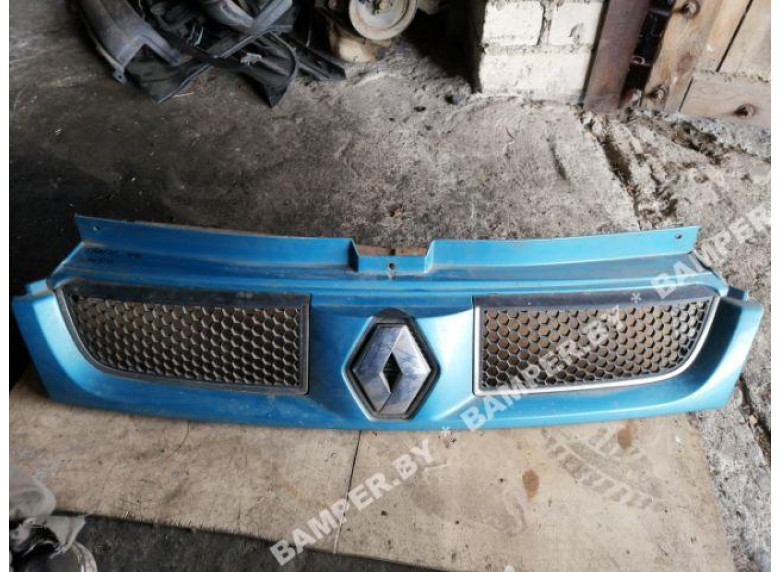 Решетка радиатора к Renault Trafic, 2006г.