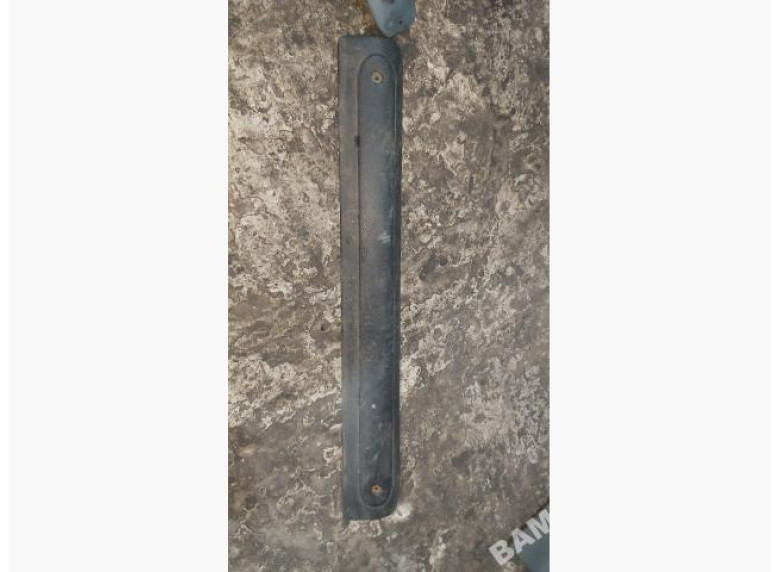 Накладка на порог к Renault Kangoo, 1999г.