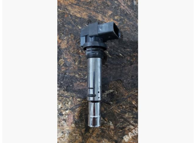 Катушка зажигания к Volkswagen Polo, 2013г.