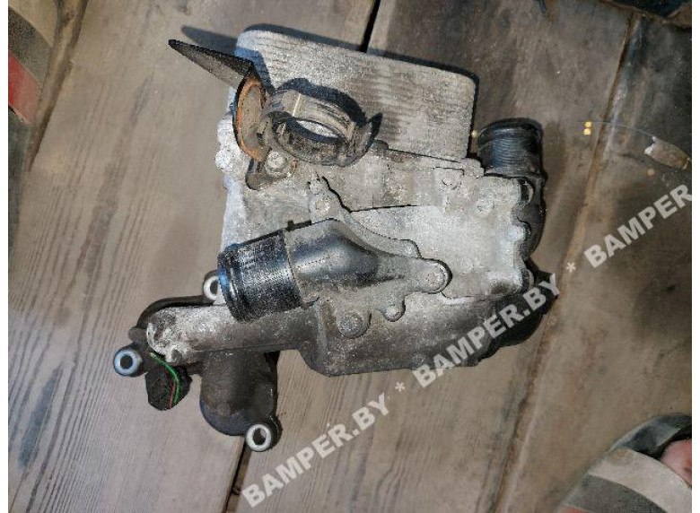 Теплообменник масляного фильтра к Renault Laguna, 2010г.