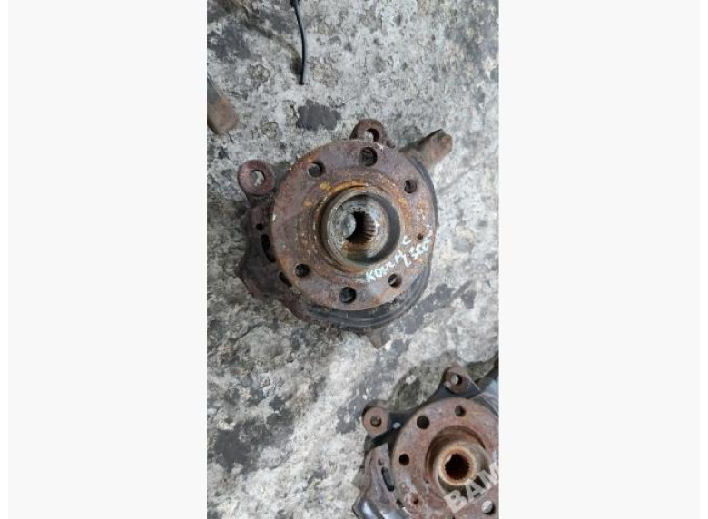 Ступица передняя левая к Opel Corsa, 2003г.