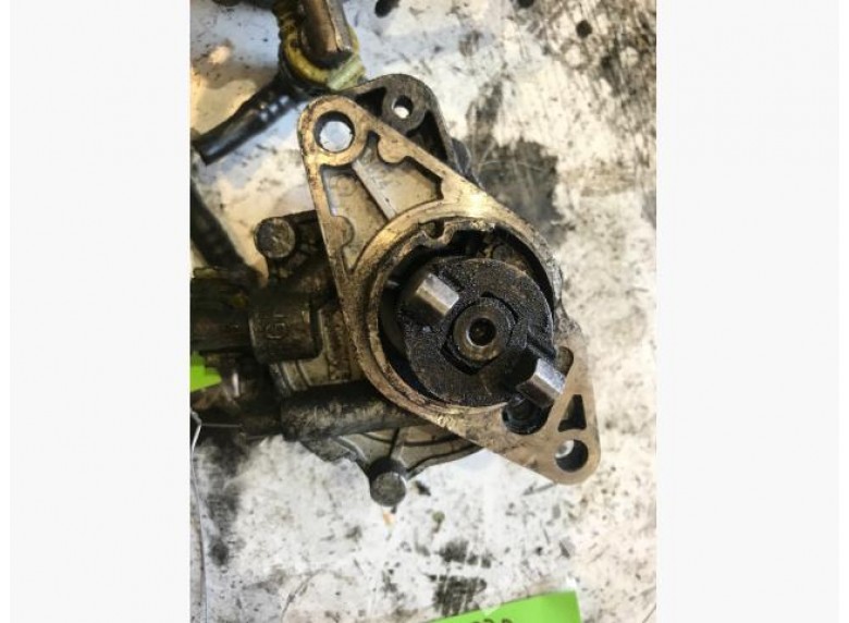 Насос вакуумный к Opel Corsa