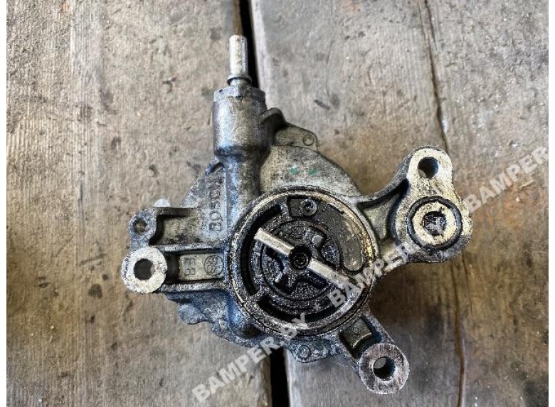 Насос вакуумный к Peugeot 807