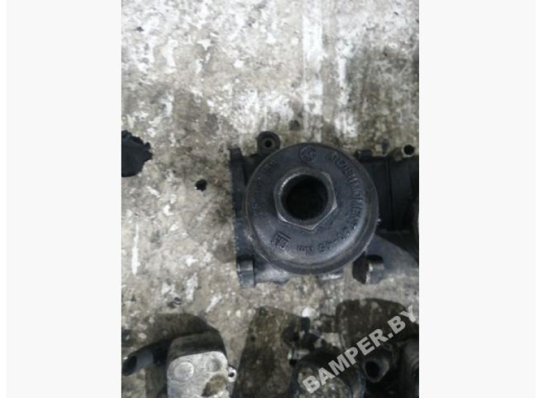 Теплообменник масляного фильтра к Opel Vectra, 1997г.