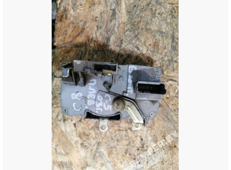 Замок двери передней левой к Citroen C5, 2003г.