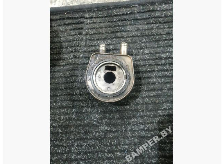 Теплообменник масляного фильтра к Renault Megane, 2001г.