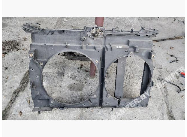 Передняя панель крепления облицовки (телевизор) к Citroen C8, 2005г.